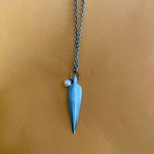 Trendsetter Necklace, 26” w/2” extender, SP, white pearl